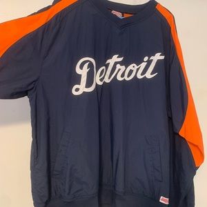 Size xl baseball wind breaker
